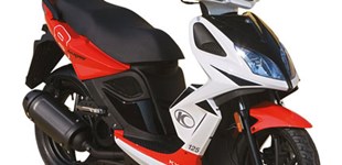 Daelim XQ1 2022 vs Kymco Super 8 125 2013