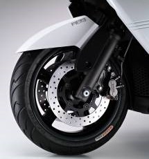 Kymco Myroad 700i 2013 - Bild 9