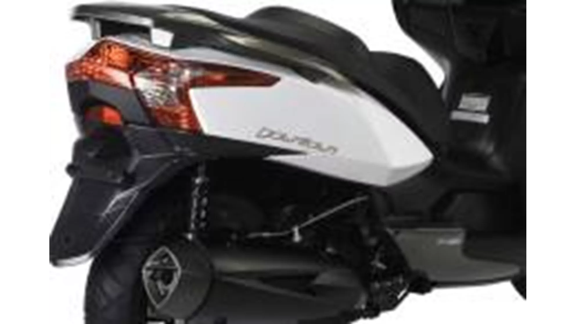 Kymco Downtown 125i - Image 5 Kymco Downtown 125i - Image 5