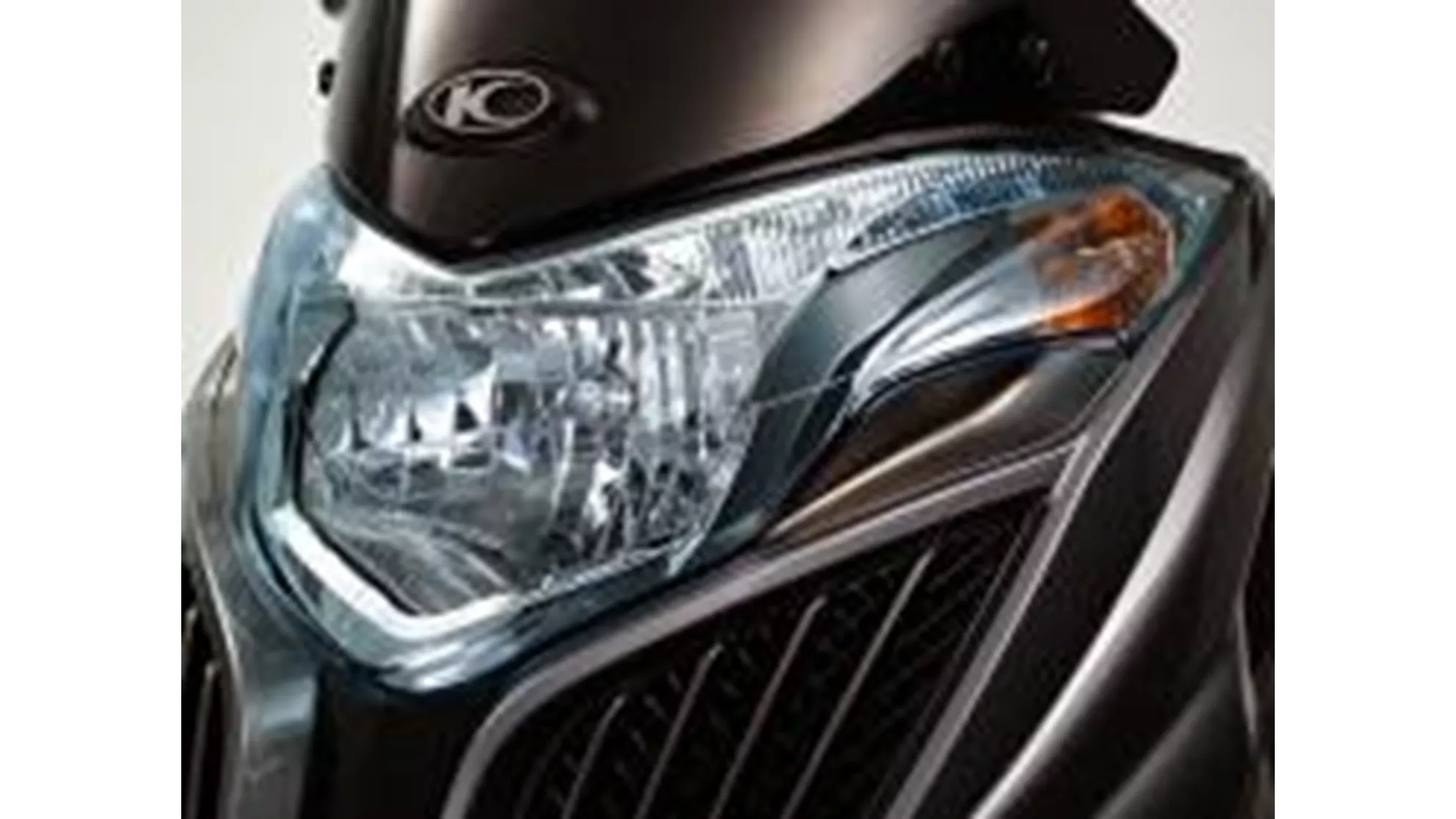 Kymco Grand Dink 300i - Image 9 Kymco Grand Dink 300i - Image 9