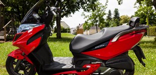 Kymco G-Dink 300i 2013 vs Kymco X-Town CT 300i ABS 2021