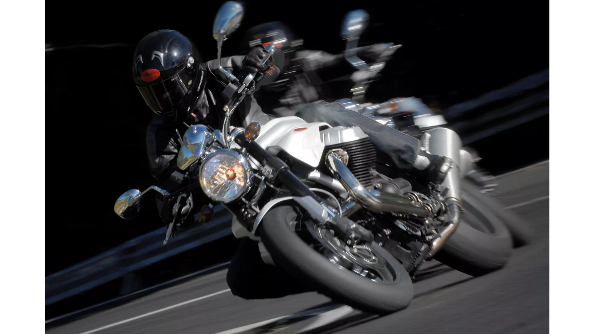 Moto Guzzi Griso 1200 8V - Image 1 Moto Guzzi Griso 1200 8V - Image 1