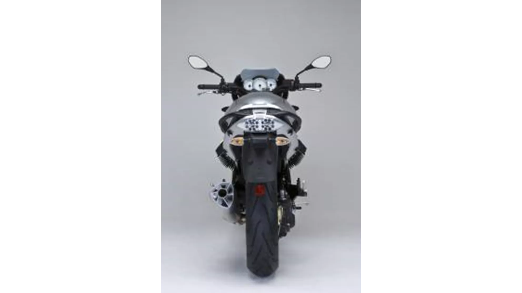 Moto Guzzi 1200 Sport Corsa 4V - Image 7 Moto Guzzi 1200 Sport Corsa 4V - Image 7