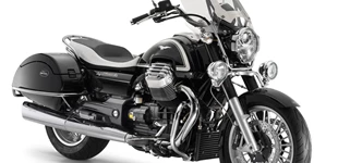 Harley-Davidson Street Glide FLHX 2011 vs Moto Guzzi California 1400 Touring 2013 Harley-Davidson Street Glide FLHX 2011 vs Moto Guzzi California 1400 Touring 2013