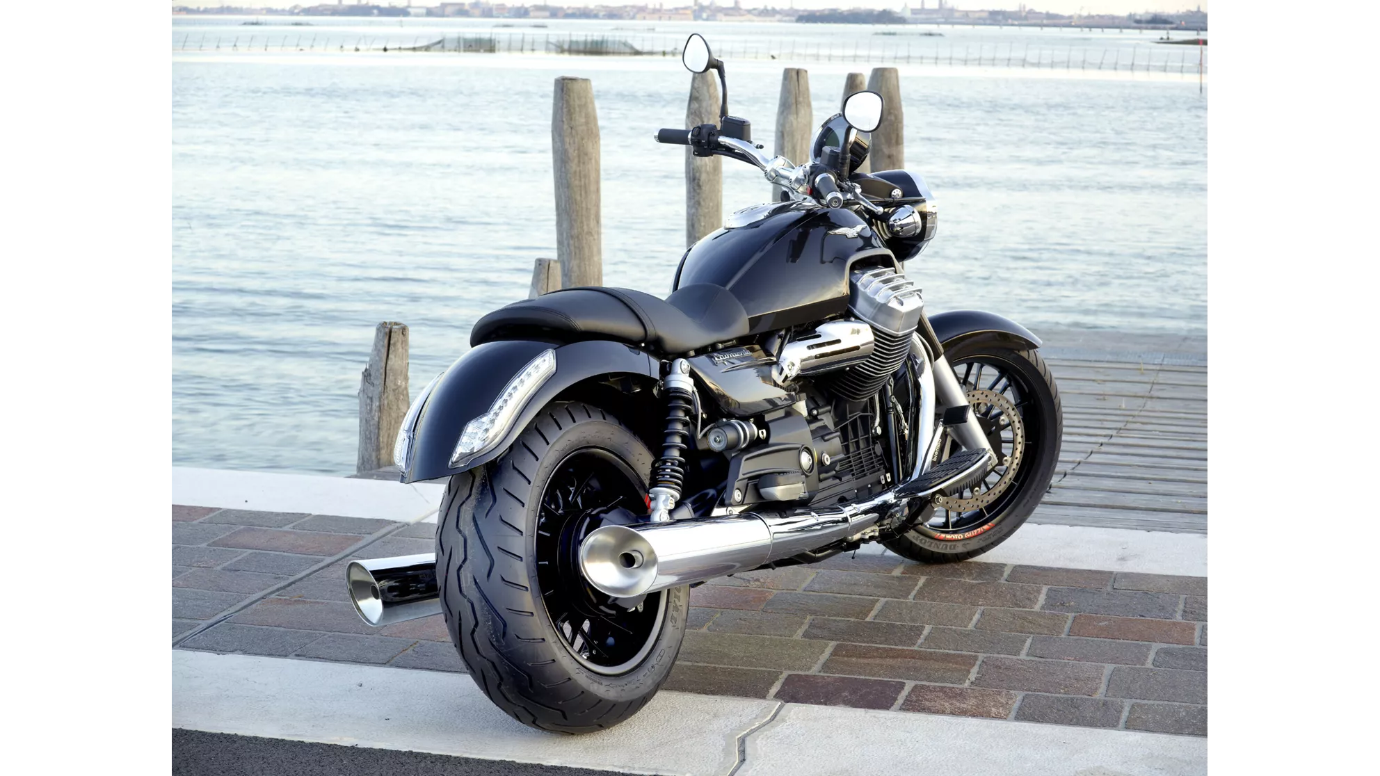 Moto Guzzi California 1400 Custom - Image 6 Moto Guzzi California 1400 Custom - Image 6