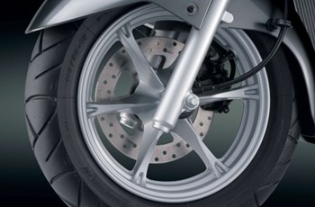 Suzuki Burgman 125 2013 - Bild 12