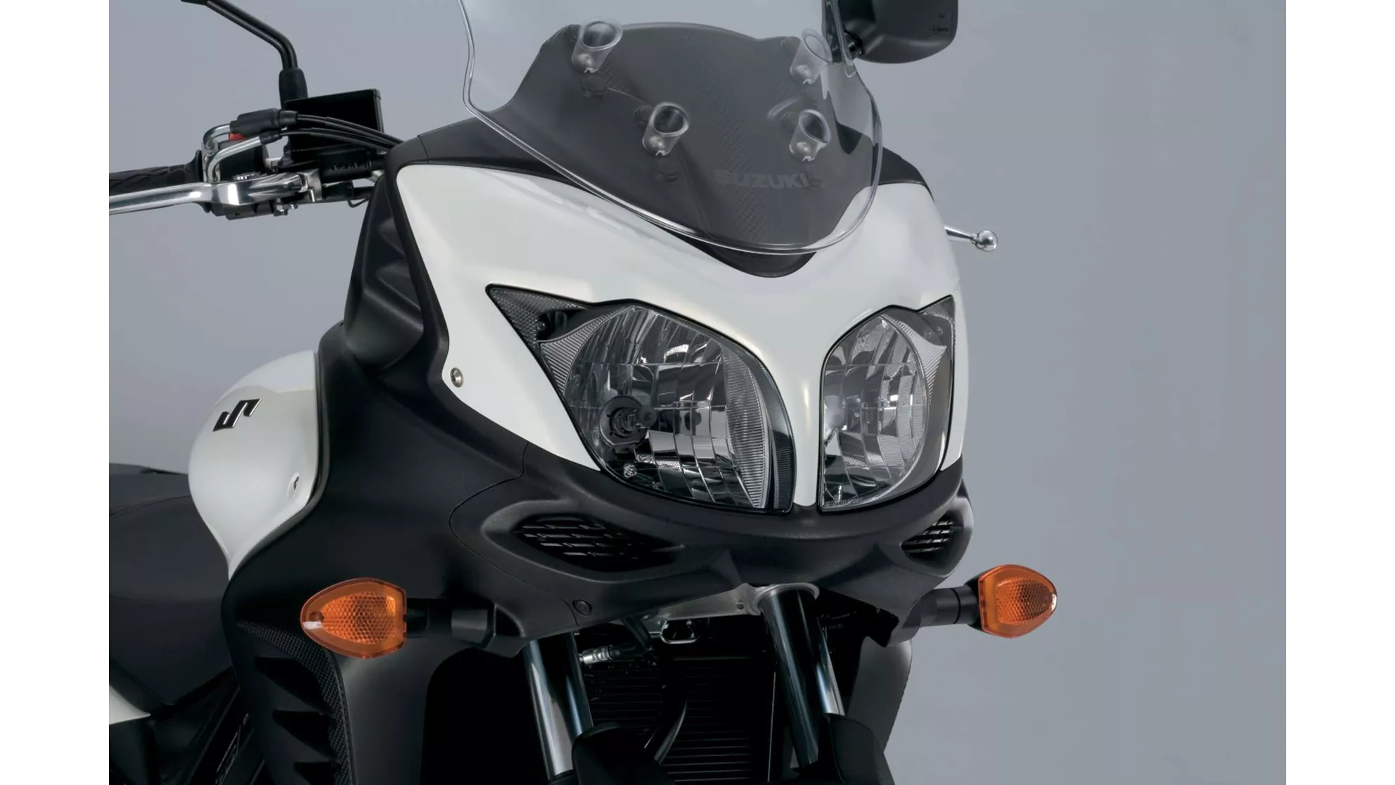Suzuki V-Strom 650 - Image 5 Suzuki V-Strom 650 - Image 5