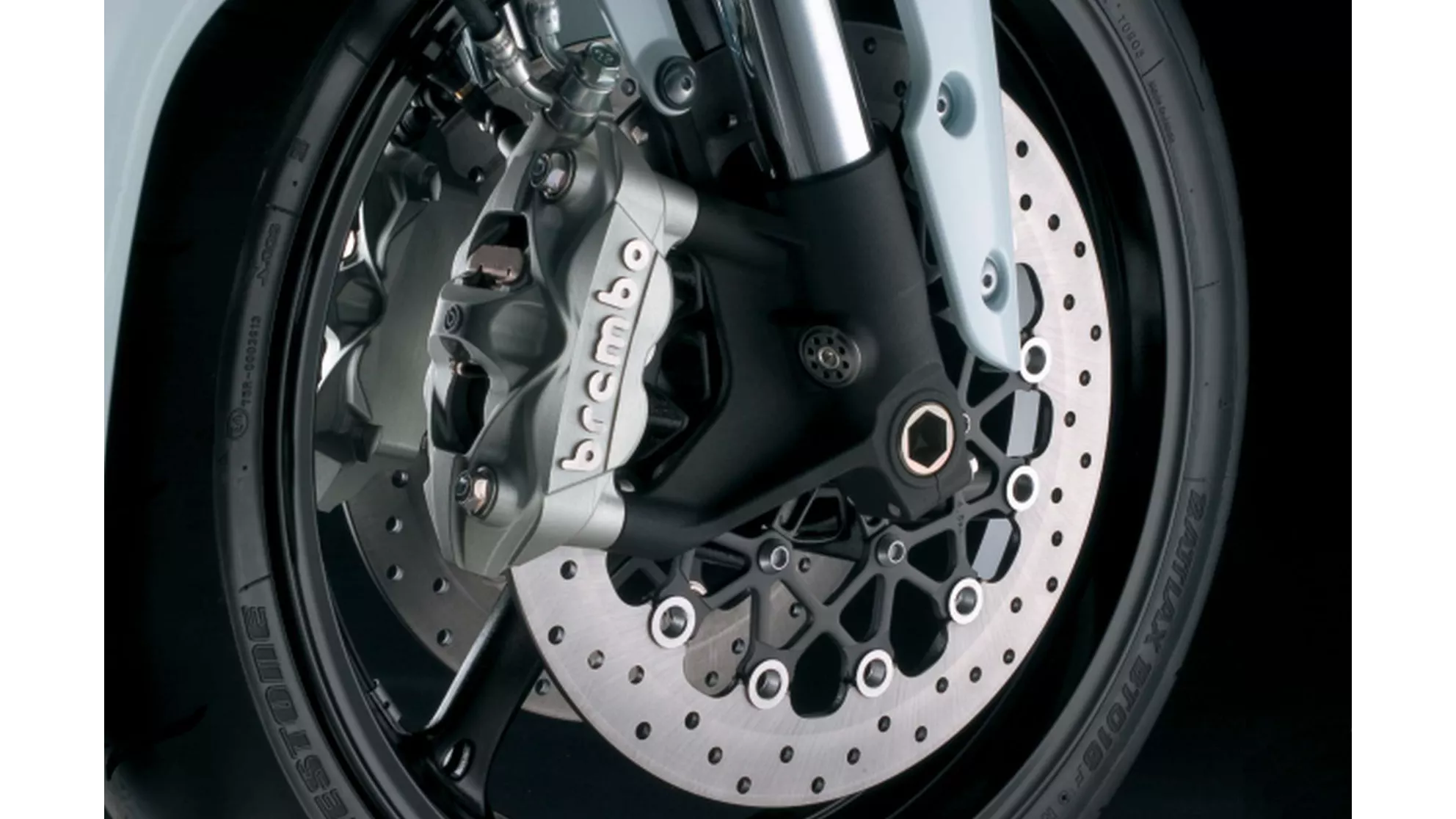 Suzuki GSX-R 750 - Image 5 Suzuki GSX-R 750 - Image 5