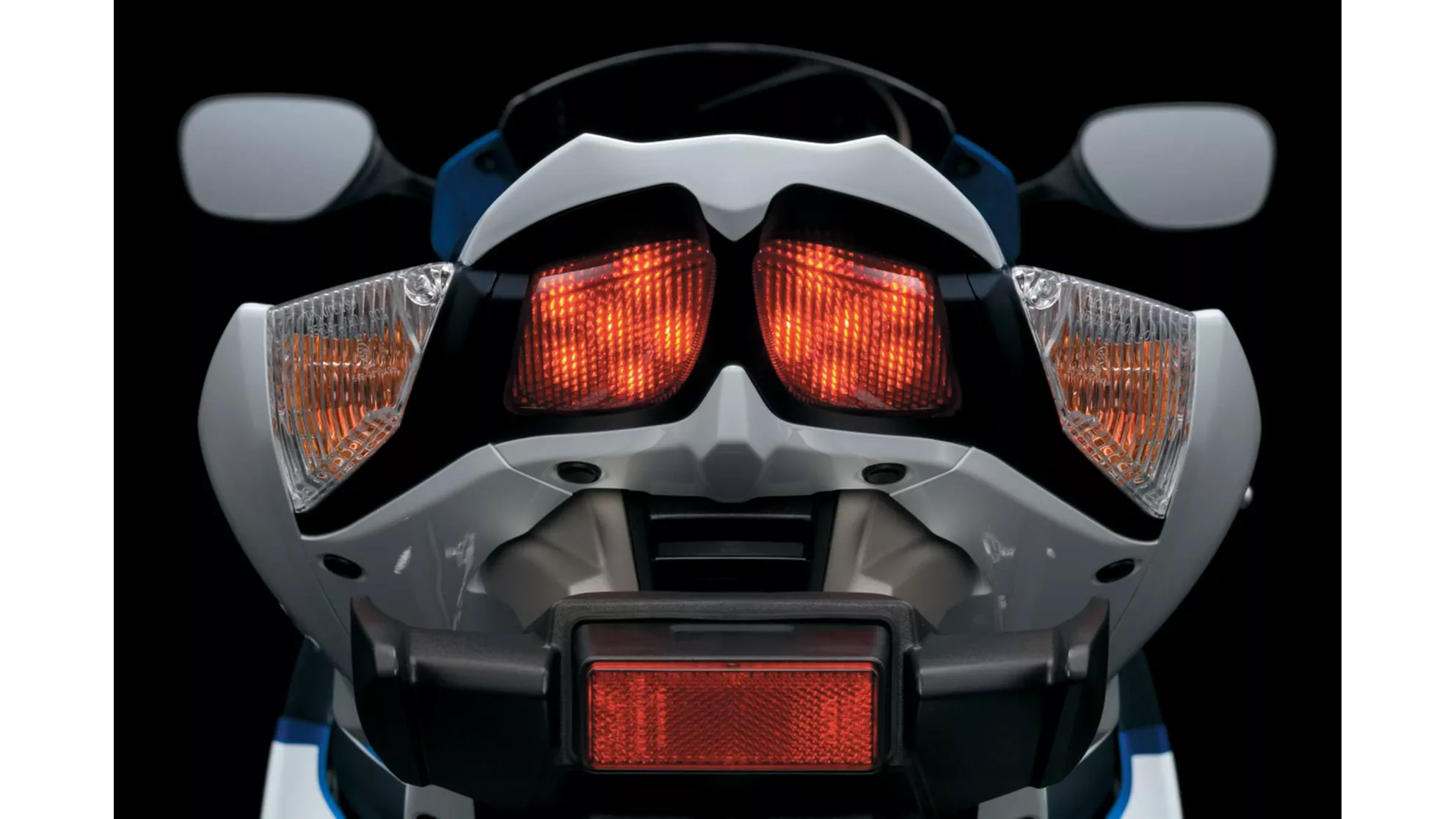 Suzuki GSX-R 1000 - Image 2 Suzuki GSX-R 1000 - Image 2