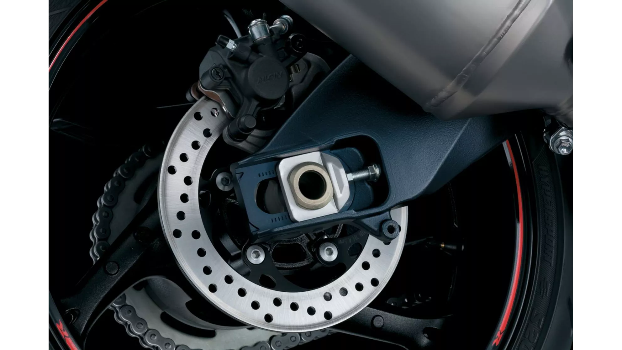 Suzuki GSX-R 1000 - Image 9 Suzuki GSX-R 1000 - Image 9