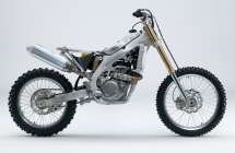 Suzuki RM-Z450 2013 - Bild 3 Suzuki RM-Z450 2013 - Bild 3