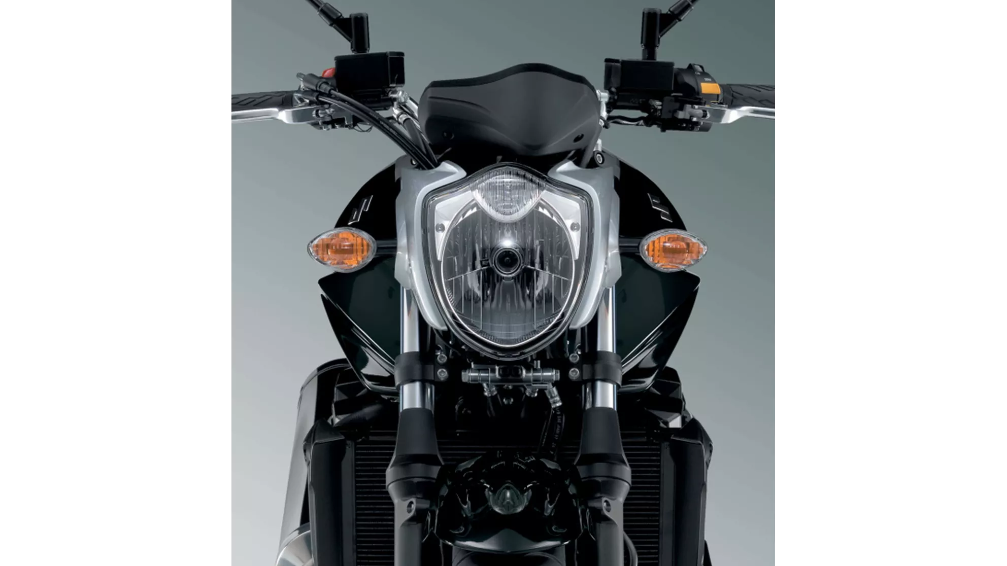 Suzuki Bandit 650 - Image 5 Suzuki Bandit 650 - Image 5