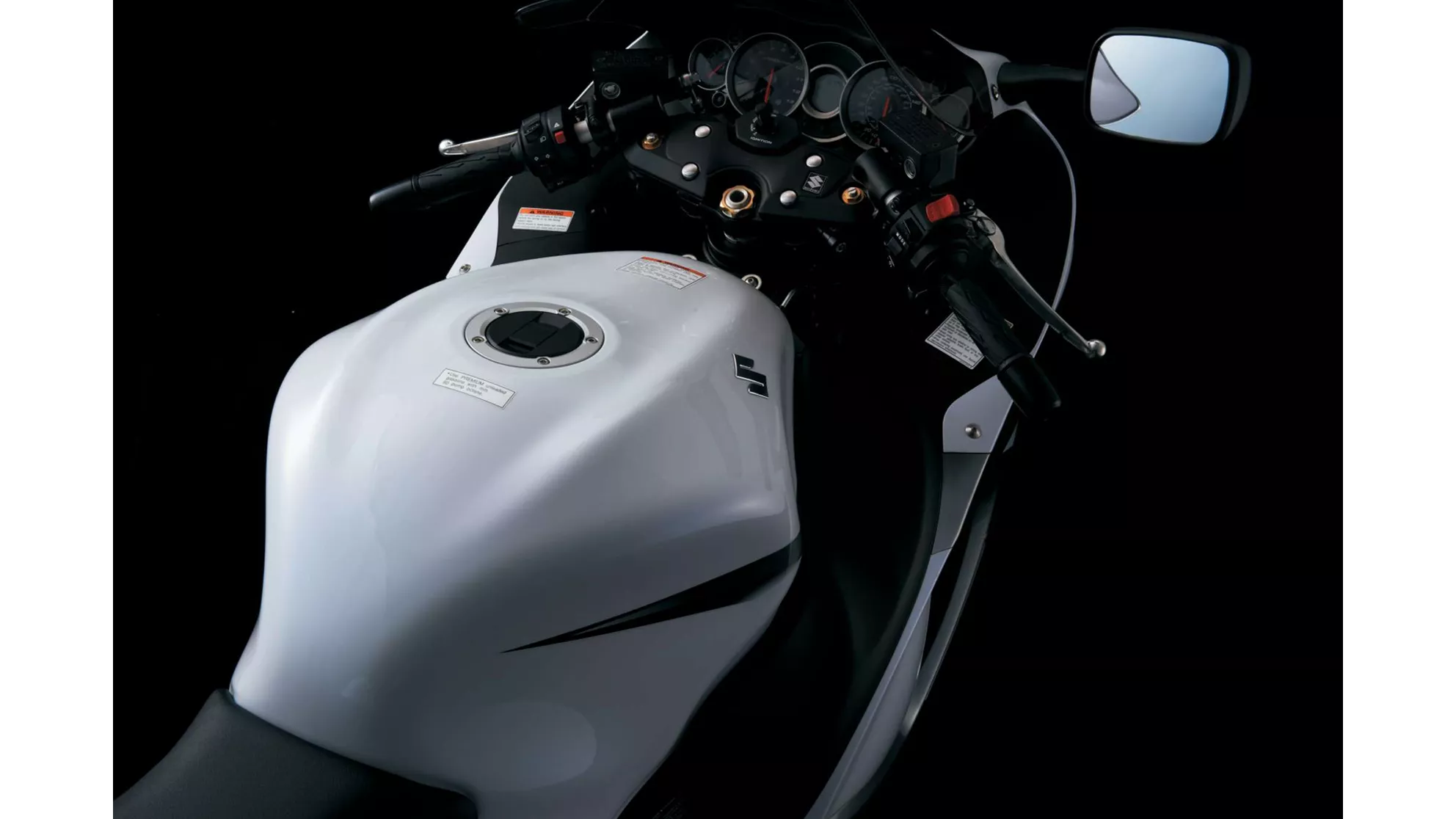 Suzuki Hayabusa - Image 7 Suzuki Hayabusa - Image 7