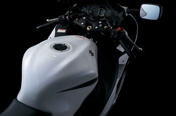 Suzuki Hayabusa 2013 - Bild 10 Suzuki Hayabusa 2013 - Bild 10