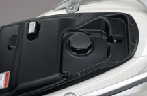 Suzuki UX 125 Sixteen 2013 - Bild 10