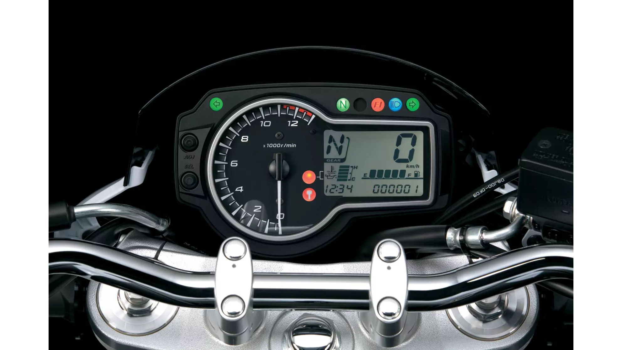 Suzuki GSR 750 - Image 8 Suzuki GSR 750 - Image 8