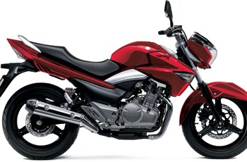 Suzuki GW250 Inazuma 2013 - Bild 7
