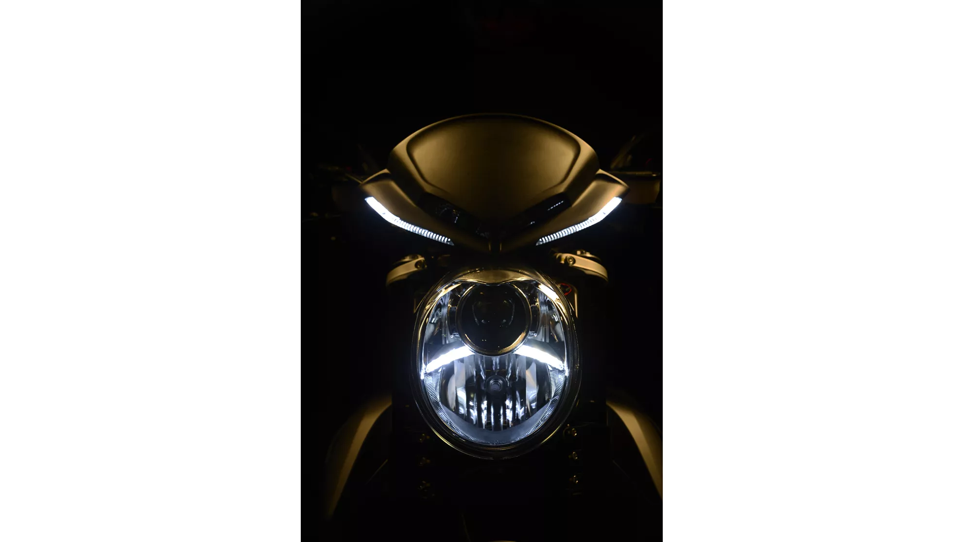 MV Agusta Brutale 1090 RR - Image 2 MV Agusta Brutale 1090 RR - Image 2