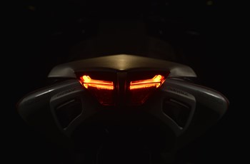 MV Agusta Brutale 1090 RR 2013 - Bild 12