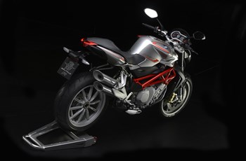 MV Agusta Brutale 1090 R 2013 - Bild 10 MV Agusta Brutale 1090 R 2013 - Bild 10