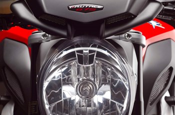 MV Agusta Brutale 675 2013 - Bild 10