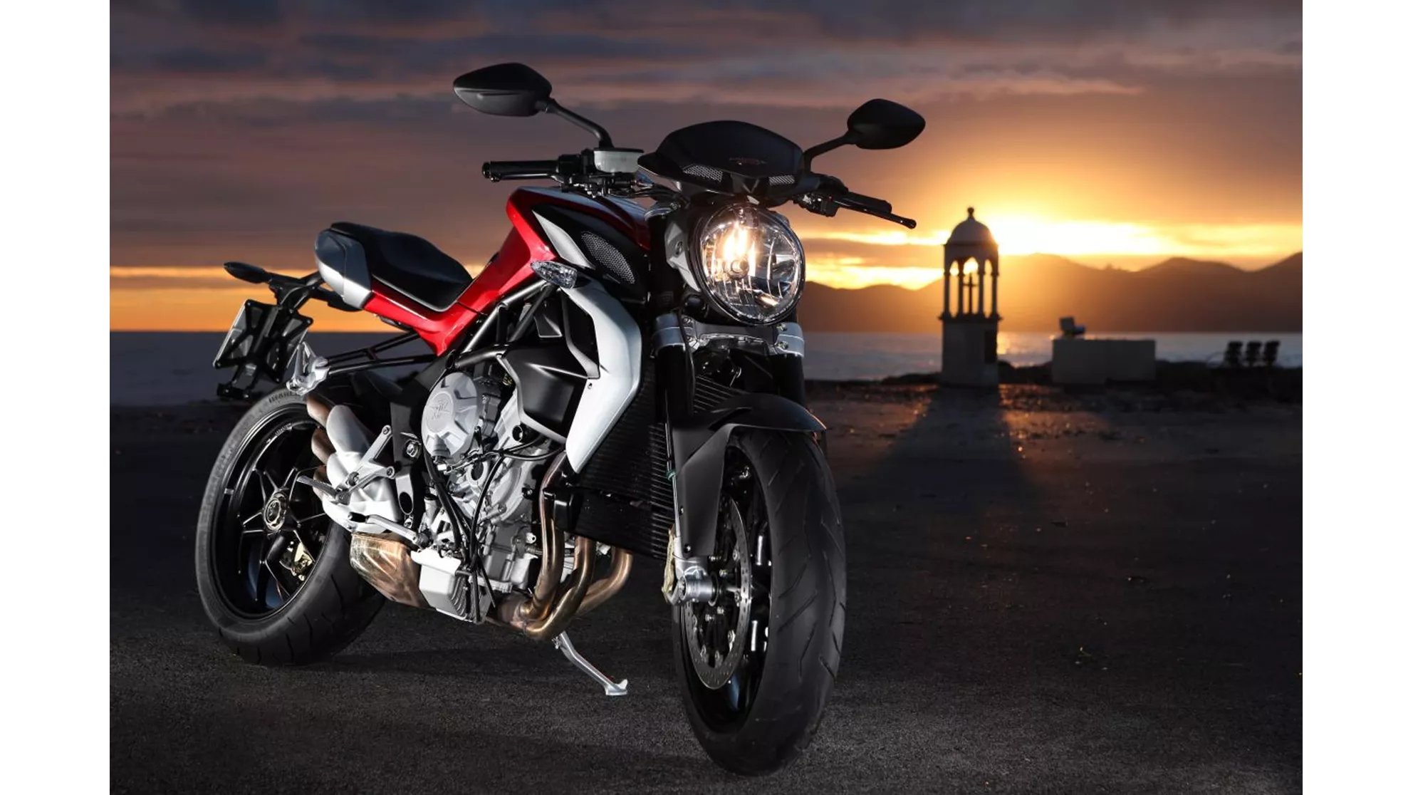 MV Agusta Brutale 800 - Image 1 MV Agusta Brutale 800 - Image 1