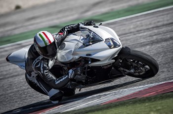 MV Agusta F3 800 2013 - Bild 8 MV Agusta F3 800 2013 - Bild 8