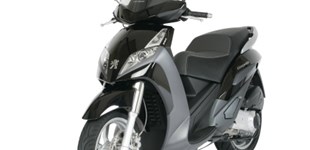 Peugeot Geopolis 125 Premium 2013 vs Kymco Grand Dink 125 2005