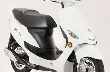 Peugeot V-Clic 50 2013 - Bild 2