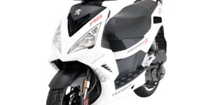 Piaggio Fly 50 2T 2017 vs Peugeot Speedfight 3 50 RS Luft 2013