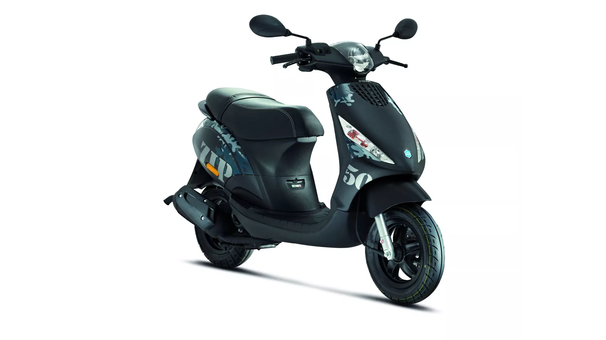 Piaggio Zip 50 2T - Image 2 Piaggio Zip 50 2T - Image 2