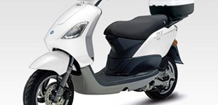 Piaggio Fly 125 2013 vs Yamaha NMAX 125 2022
