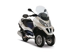 Piaggio MP3 Hybrid 300 LT