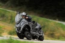 Piaggio MP3 500ie LT Sport 2013 - Bild 9 Piaggio MP3 500ie LT Sport 2013 - Bild 9