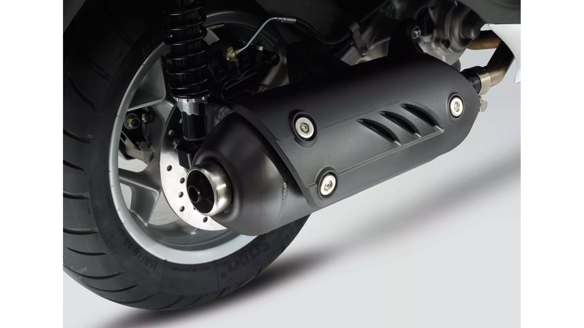 Piaggio X10 125 - Image 2 Piaggio X10 125 - Image 2