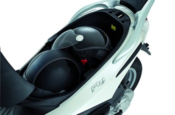 Piaggio New Fly 125 i.e. 3V 2013 - Bild 8 Piaggio New Fly 125 i.e. 3V 2013 - Bild 8