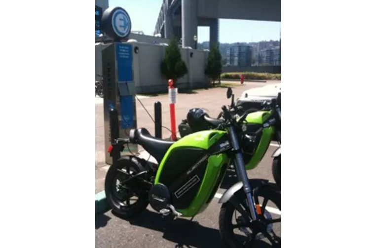 Brammo Enertia 2013 Brammo Enertia 2013