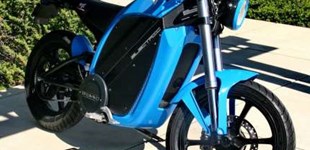 Brammo Enertia 2013 vs Brammo Enertia Plus 2013