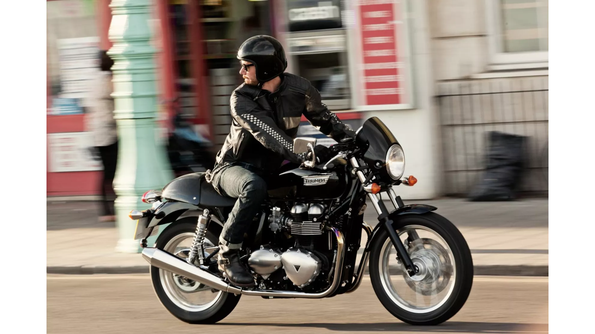 Triumph Thruxton - Image 2 Triumph Thruxton - Image 2