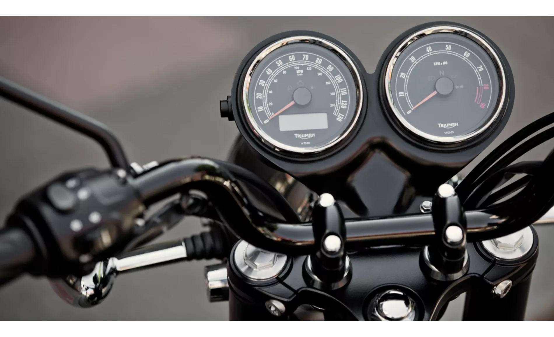 Triumph Bonneville T100 2013 Triumph Bonneville T100 2013
