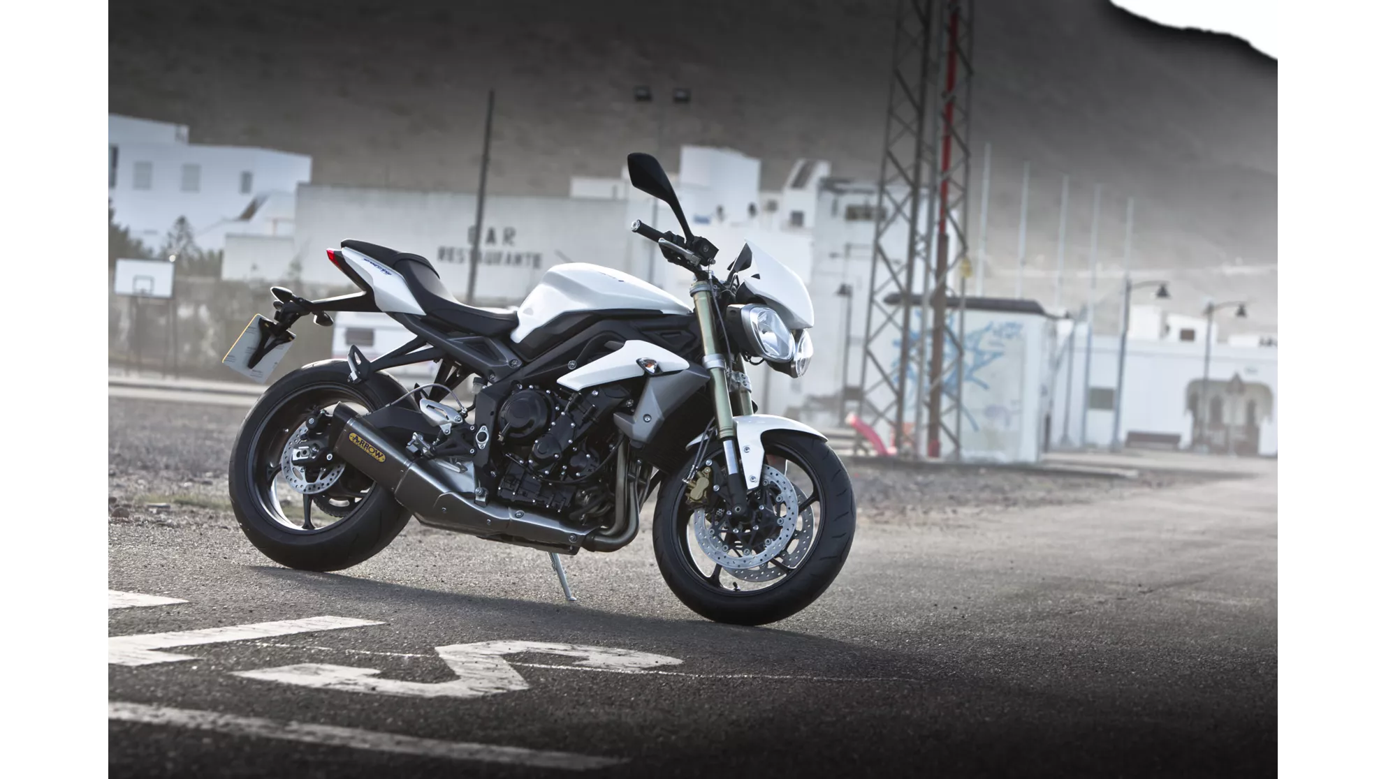 Triumph Street Triple - Image 1 Triumph Street Triple - Image 1