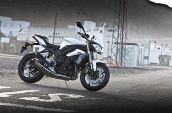 Triumph Street Triple 2013 - Bild 3 Triumph Street Triple 2013 - Bild 3