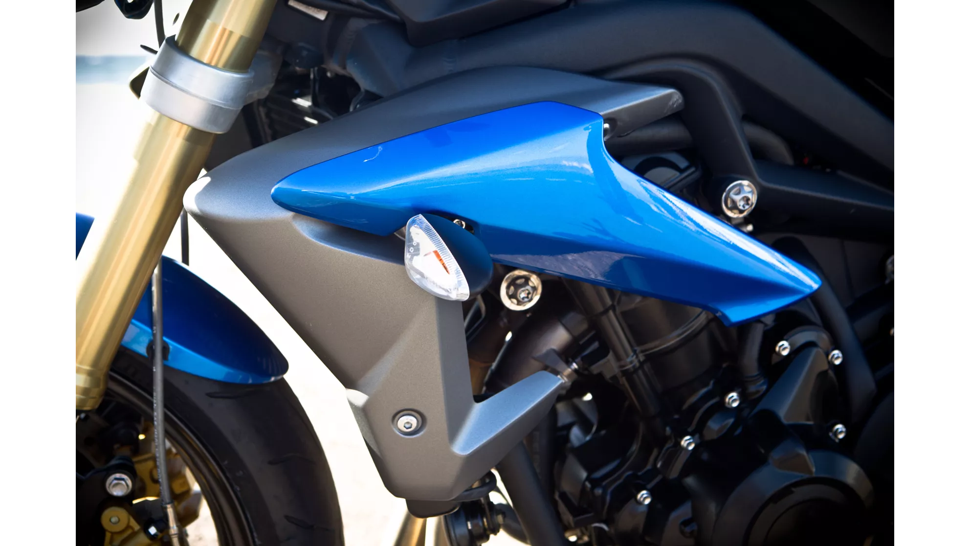 Triumph Street Triple - Image 11 Triumph Street Triple - Image 11