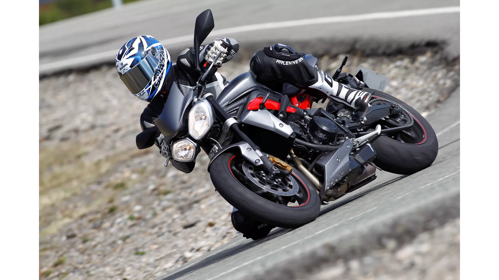 Triumph Street Triple 675 R - Image 2 Triumph Street Triple 675 R - Image 2