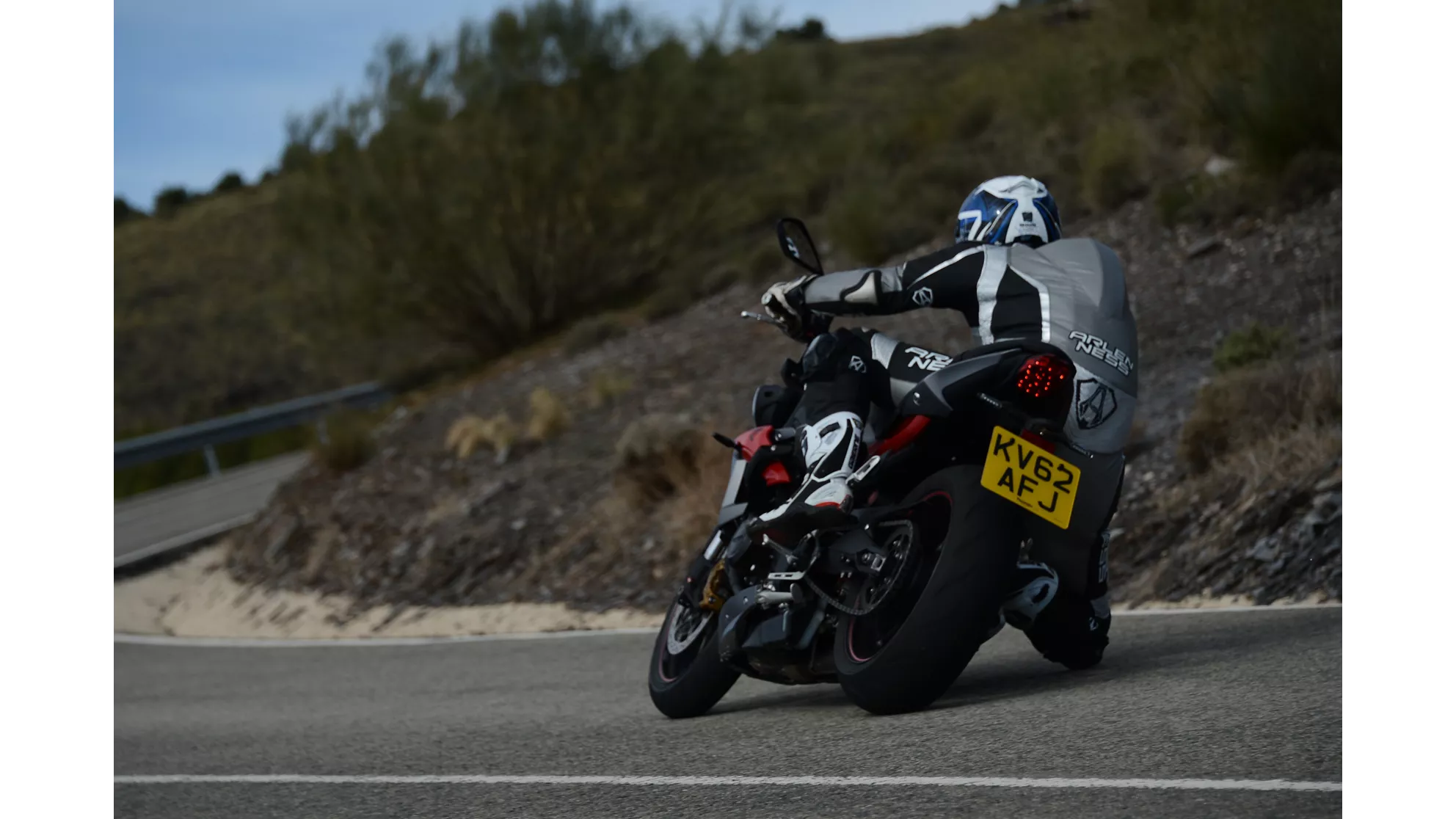 Triumph Street Triple 675 R - Image 5 Triumph Street Triple 675 R - Image 5