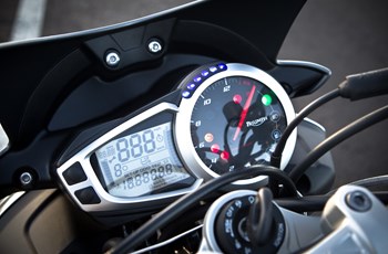 Triumph Street Triple 675 R 2013 - Bild 11 Triumph Street Triple 675 R 2013 - Bild 11