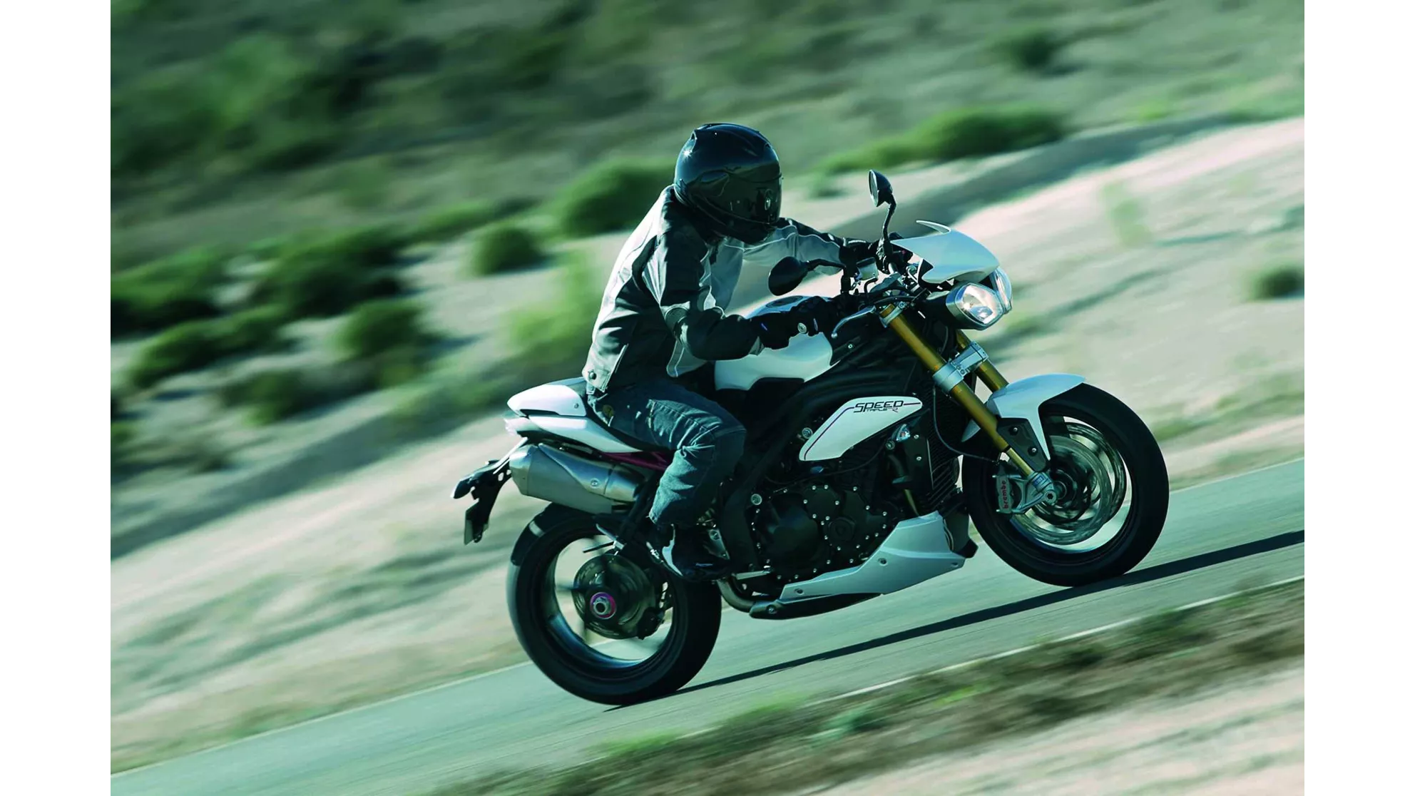 Triumph Speed Triple R - Image 9 Triumph Speed Triple R - Image 9