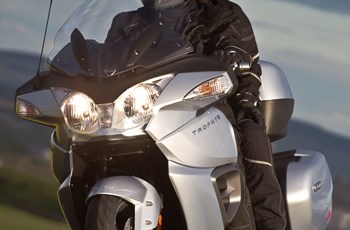 Triumph Trophy SE 2013 - Bild 3 Triumph Trophy SE 2013 - Bild 3