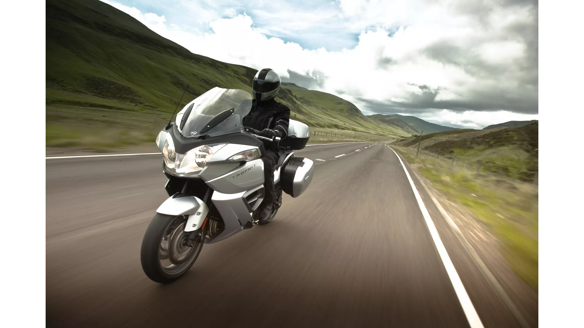 Triumph Trophy SE - Image 4 Triumph Trophy SE - Image 4