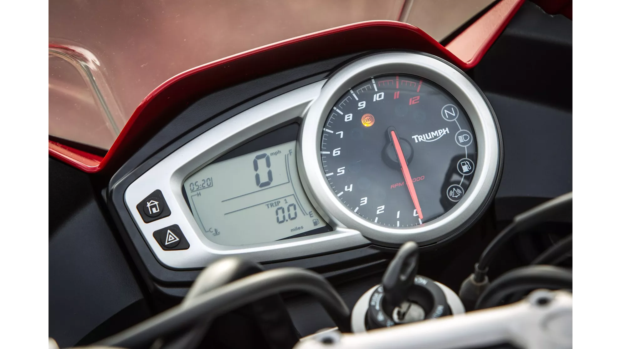 Triumph Tiger Sport 1050 2013 - Image 40 Triumph Tiger Sport 1050 2013 - Image 40